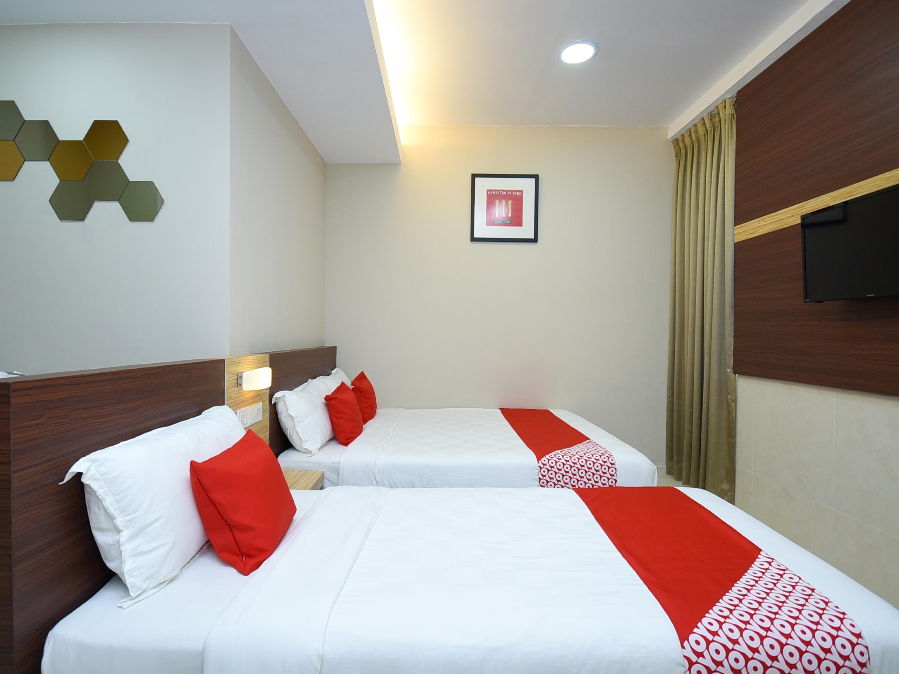 Oyo 1023 La Mirina Boutique Inn מראה חיצוני תמונה