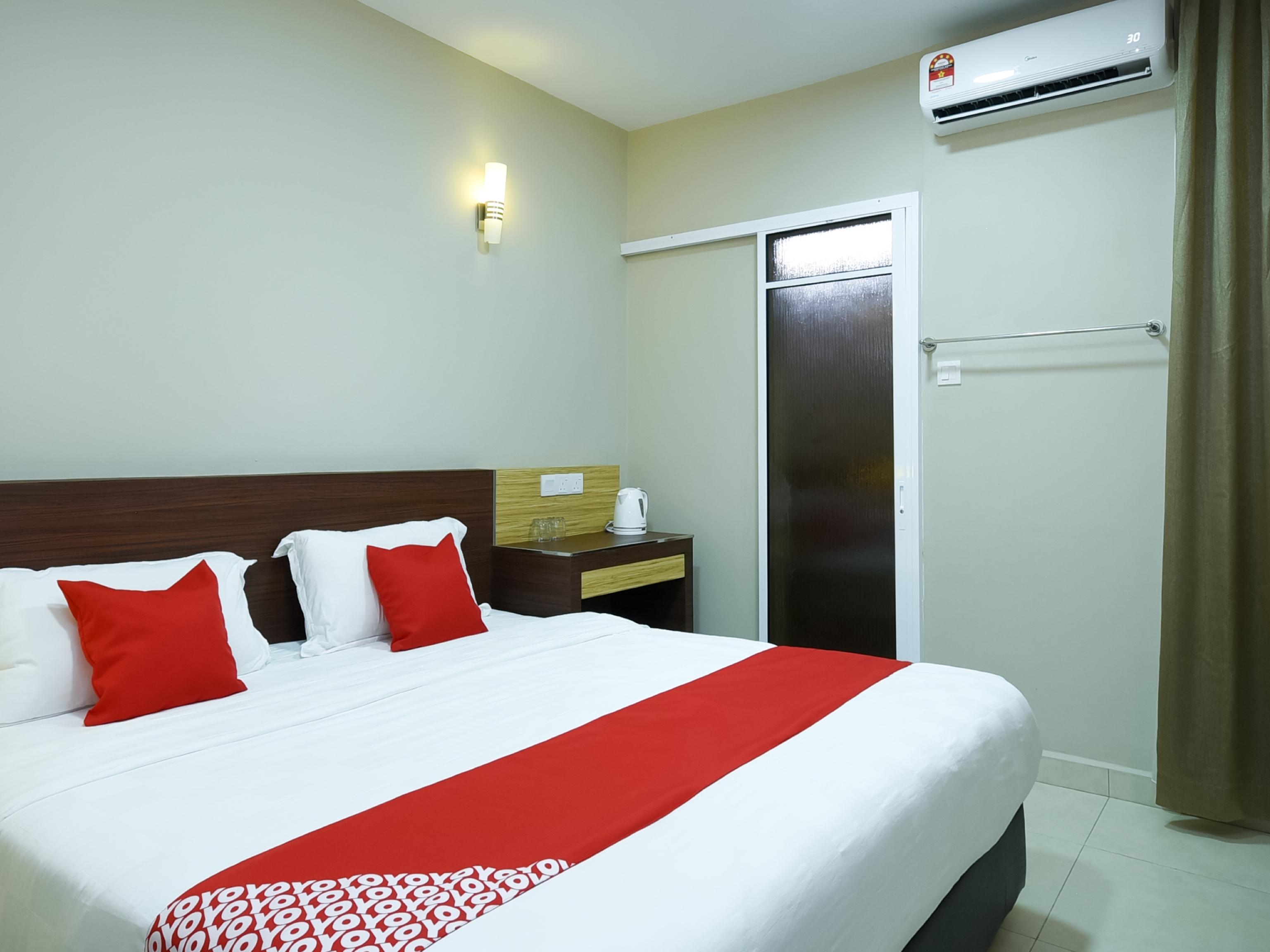 Oyo 1023 La Mirina Boutique Inn מראה חיצוני תמונה
