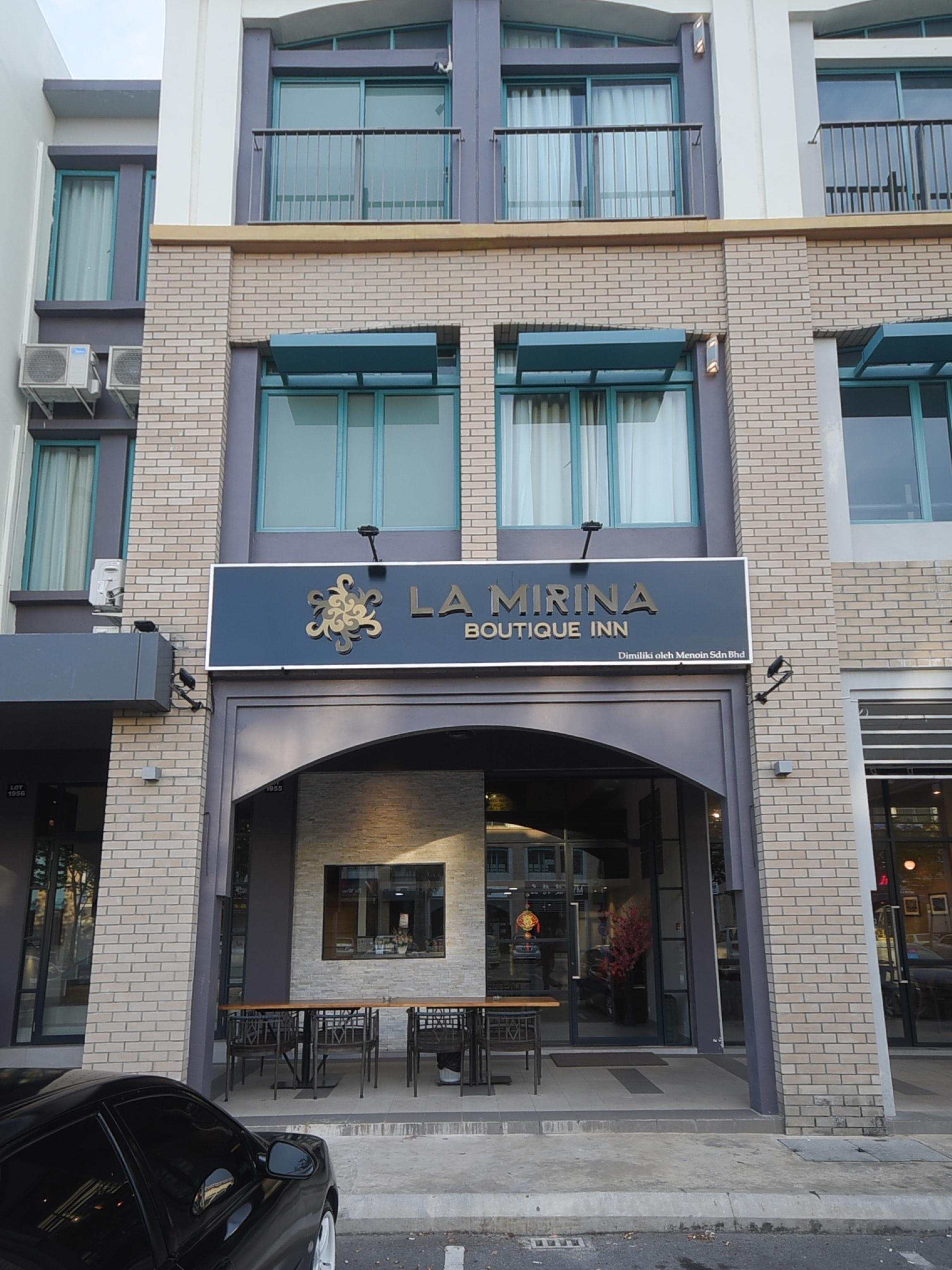 Oyo 1023 La Mirina Boutique Inn מראה חיצוני תמונה