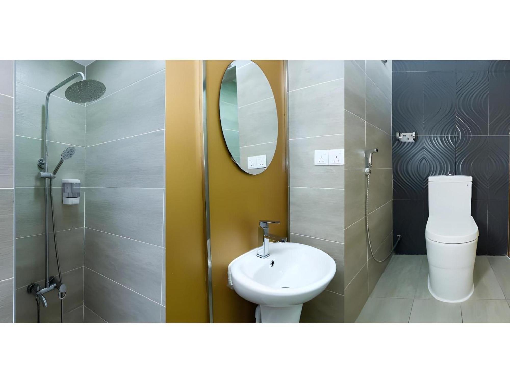 Oyo 1023 La Mirina Boutique Inn מראה חיצוני תמונה