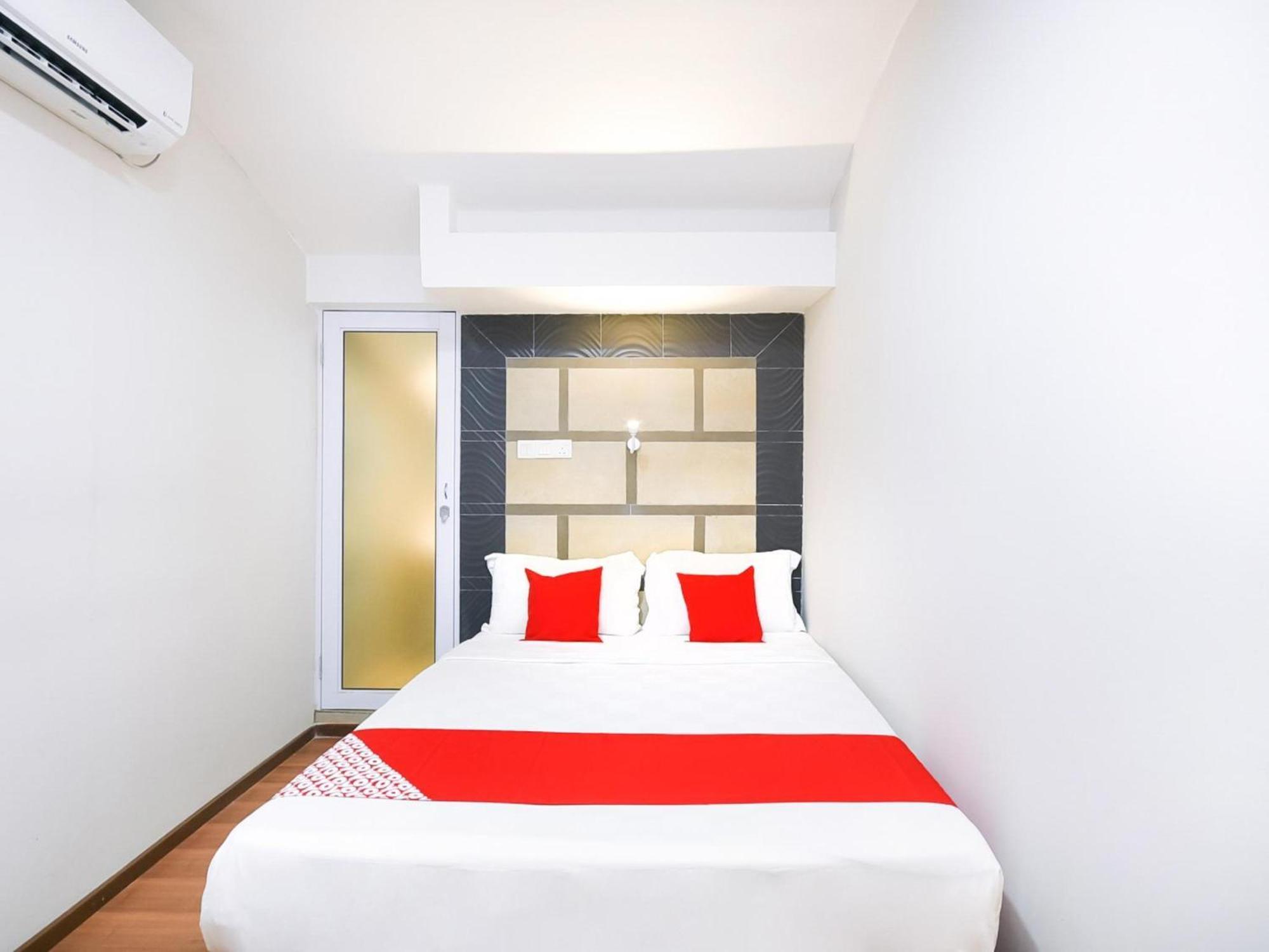 Oyo 1023 La Mirina Boutique Inn מראה חיצוני תמונה