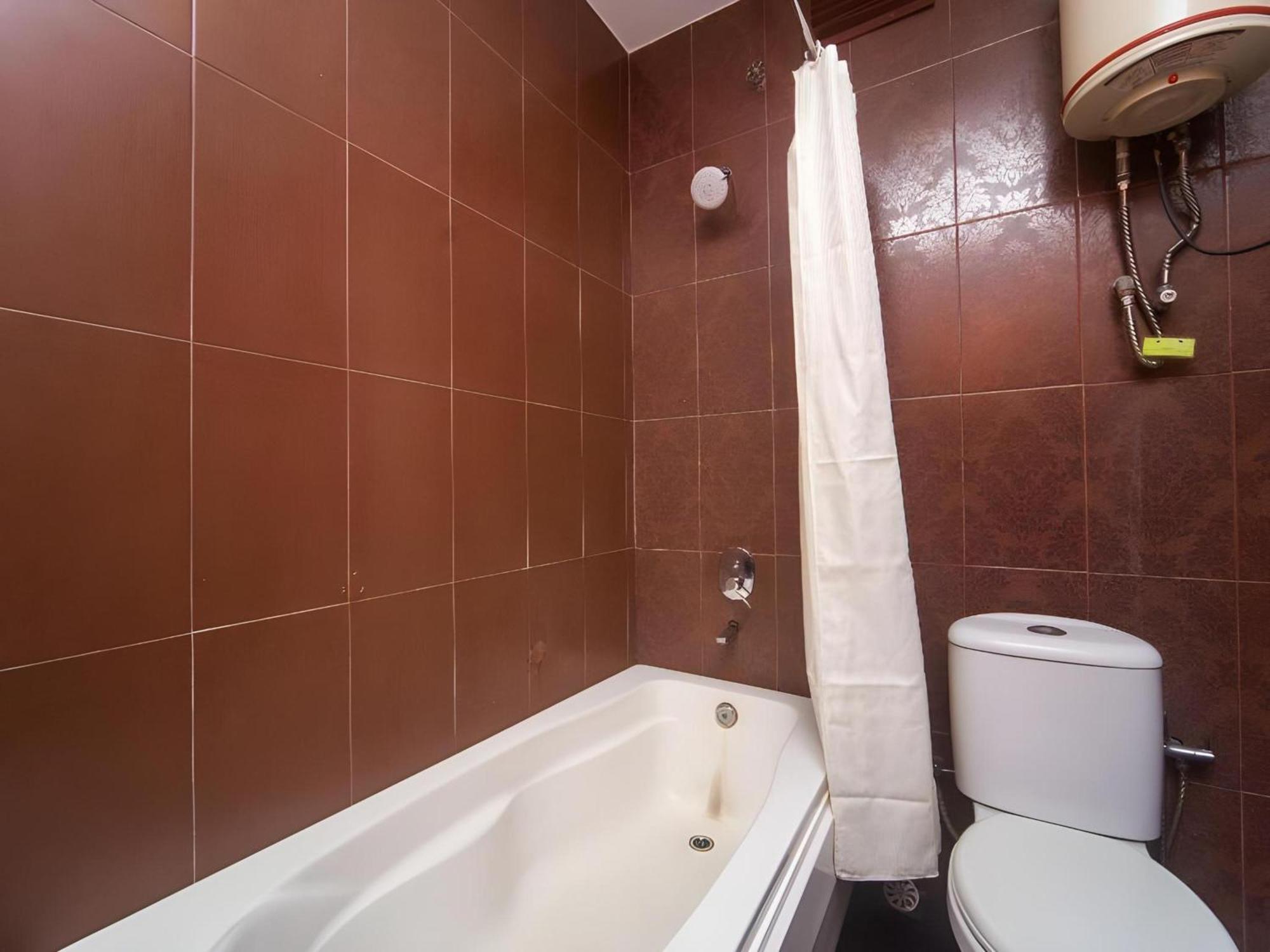 Oyo 1023 La Mirina Boutique Inn מראה חיצוני תמונה