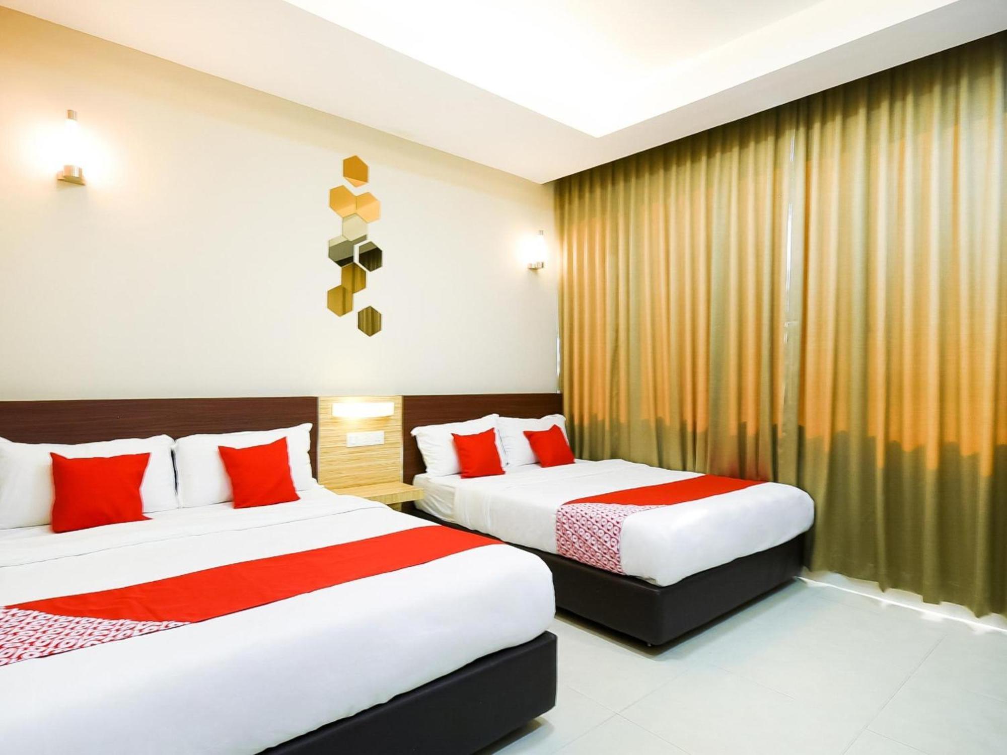 Oyo 1023 La Mirina Boutique Inn מראה חיצוני תמונה