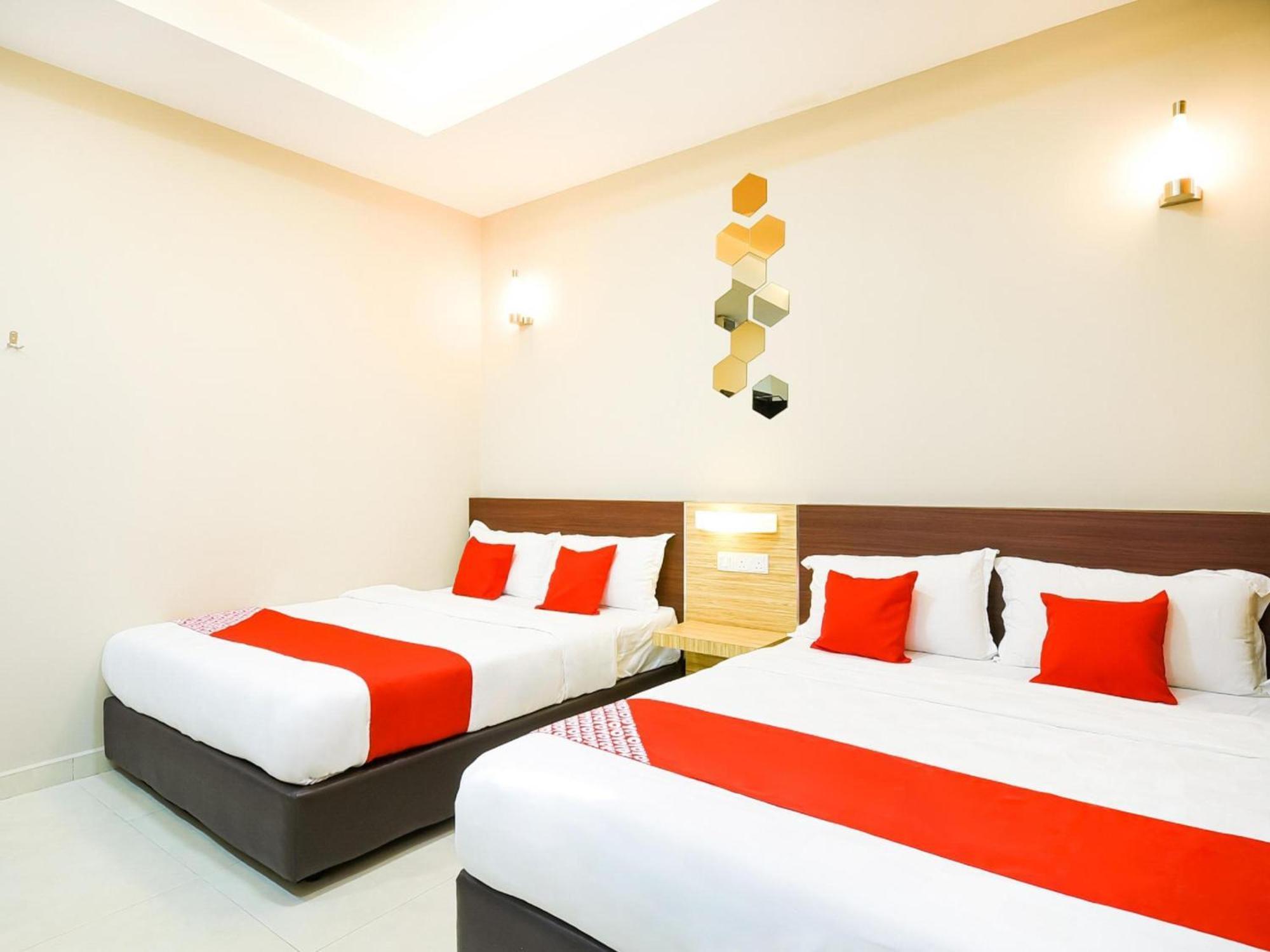 Oyo 1023 La Mirina Boutique Inn מראה חיצוני תמונה